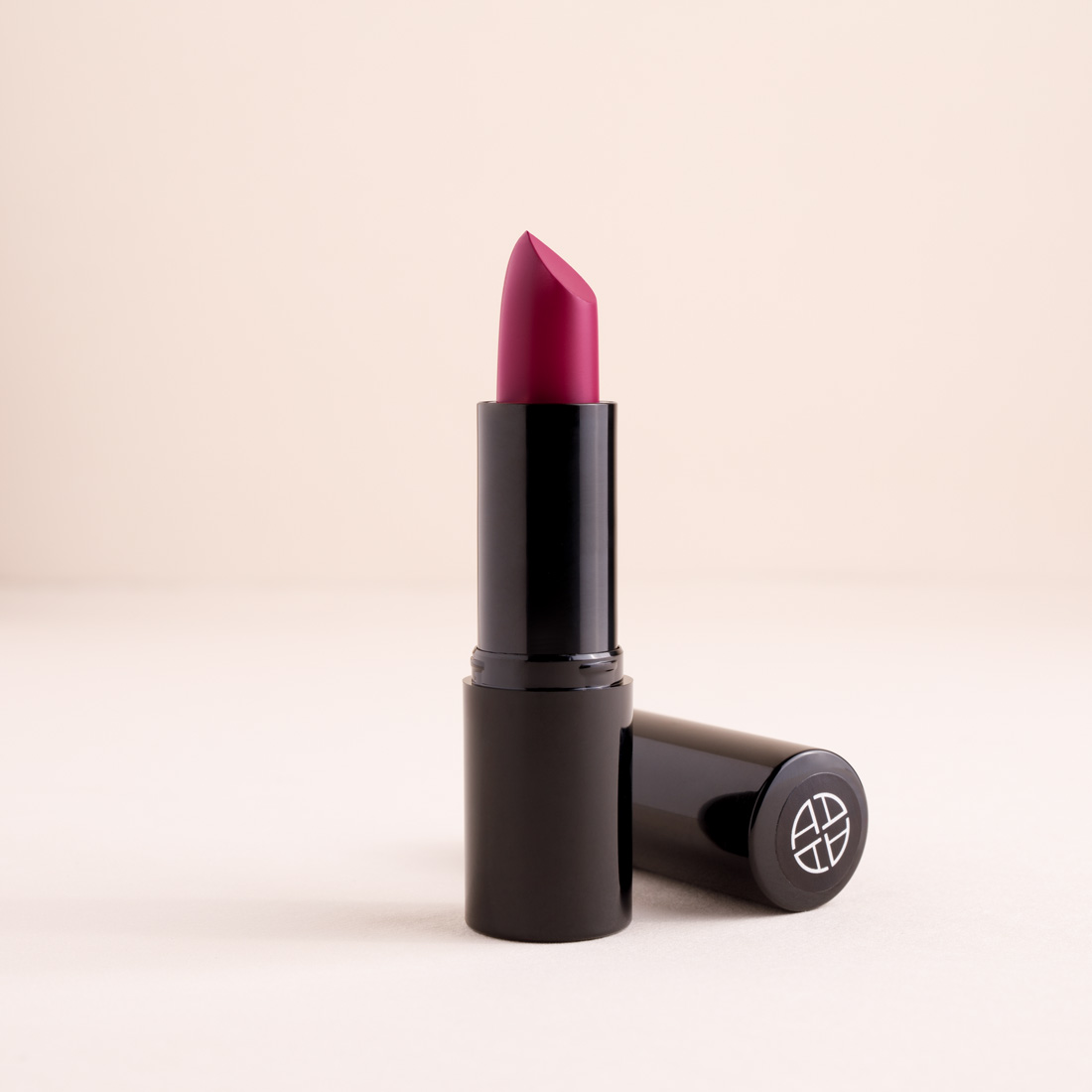ROUGE A LEVRES BORDEAUX TENTATION image number null